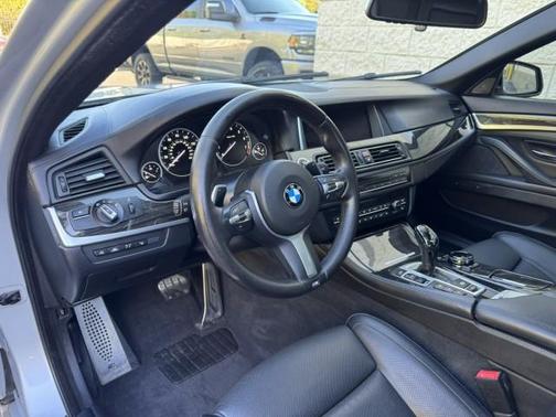 2015 BMW 550 i xDrive