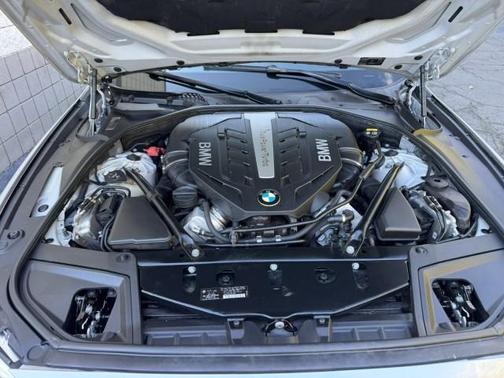 2015 BMW 550 i xDrive