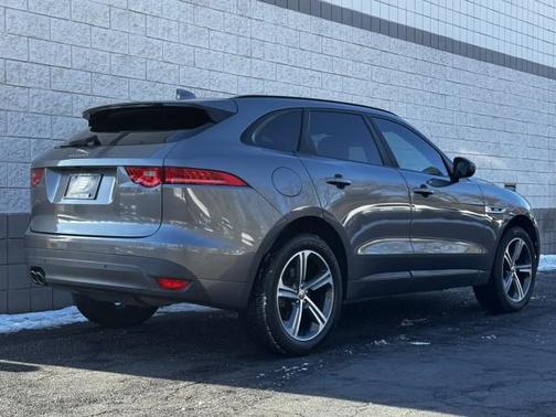 2017 Jaguar F-PACE 20d R-Sport