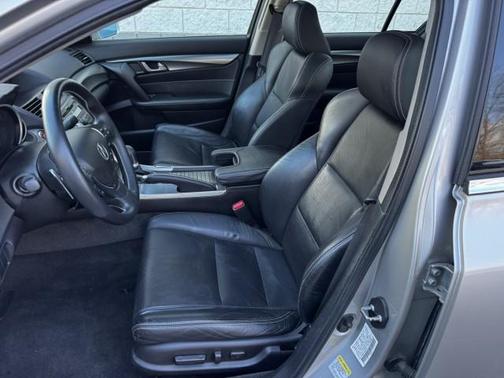 2011 Acura TL Technology