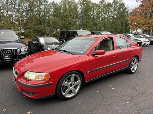 2004 Volvo S60 R