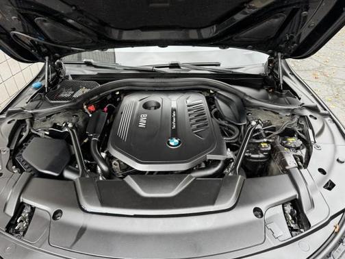 2018 BMW 740 i xDrive
