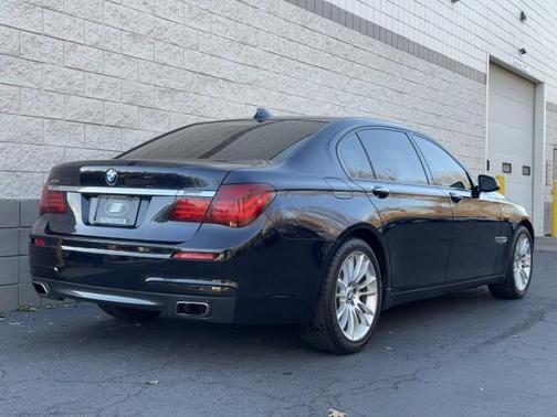 2014 BMW 750 Li