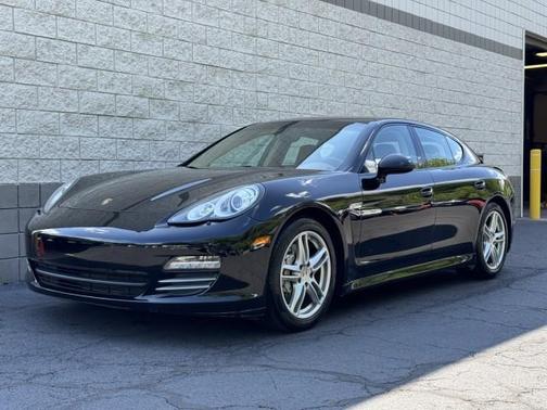 2012 Porsche Panamera 4S