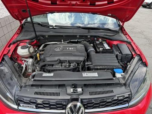 Tornado Red 2019 Volkswagen Golf Alltrack TSI S