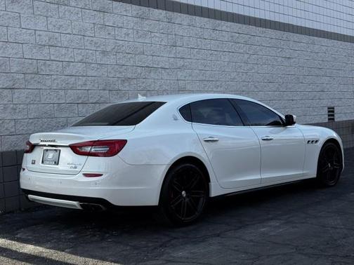 2014 Maserati Quattroporte GTS
