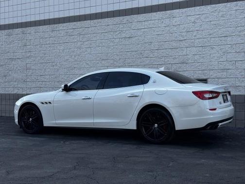 2014 Maserati Quattroporte GTS