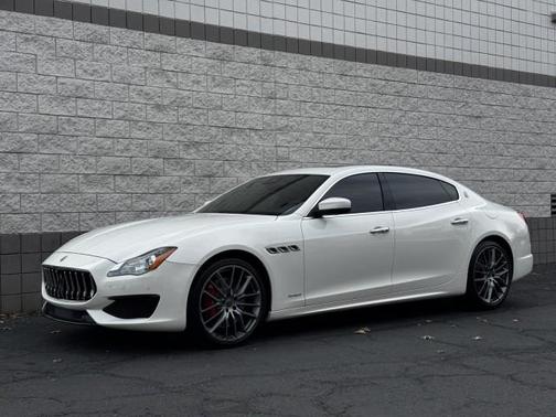 2017 Maserati Quattroporte GTS GranSport