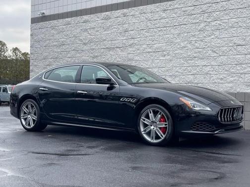 Photo 4 of 39 of 2019 Maserati Quattroporte S Q4