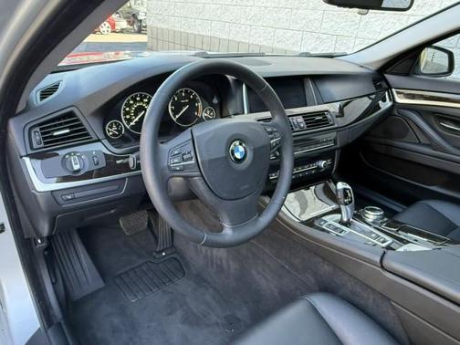 Glacier Silver Metallic 2014 BMW 535d Base