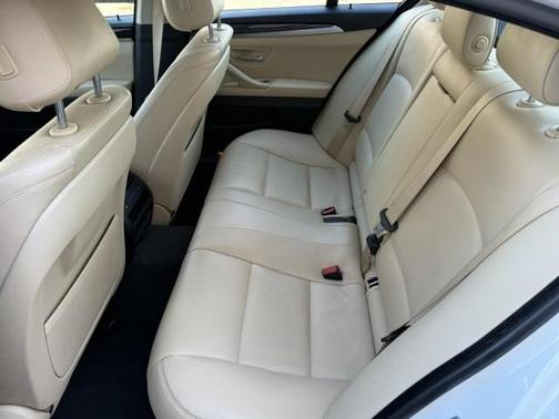 2016 BMW 528 i xDrive