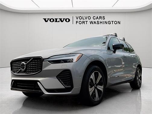 2025 Volvo XC60 Plus