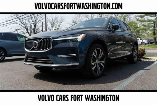 2023 Volvo XC60 Recharge Plug-In Hybrid T8 Plus Bright Theme