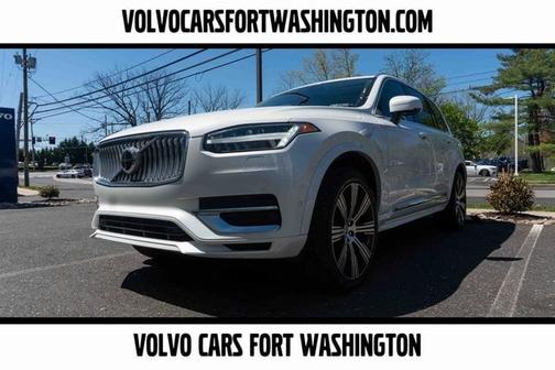 2024 Volvo XC90 Recharge Plug-In Hybrid T8 Plus Bright Theme 7 Passenger