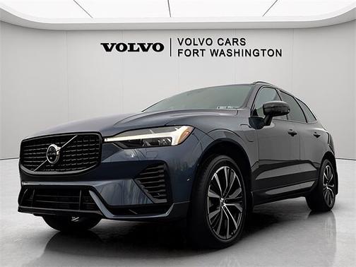 2023 Volvo XC60 Plus