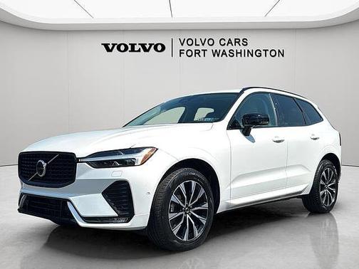 Crystal White 2024 Volvo XC60 Plus