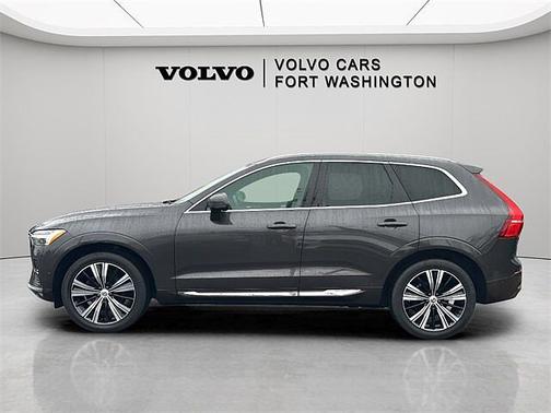 2023 Volvo XC60 Plus