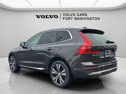 2023 Volvo XC60 Plus