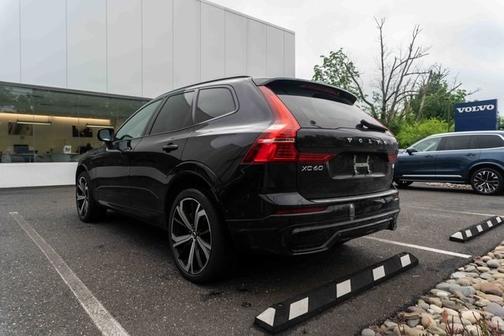 2023 Volvo XC60 Recharge Plug-In Hybrid Ultimate