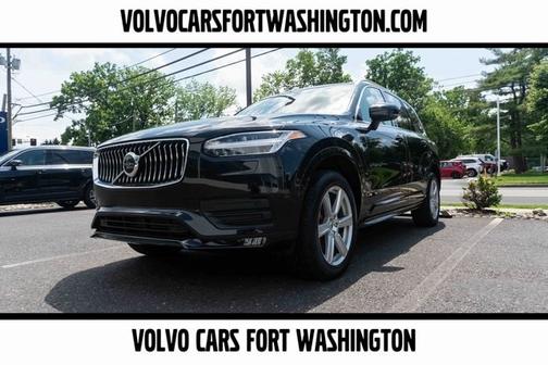 2022 Volvo XC90 T5 Momentum