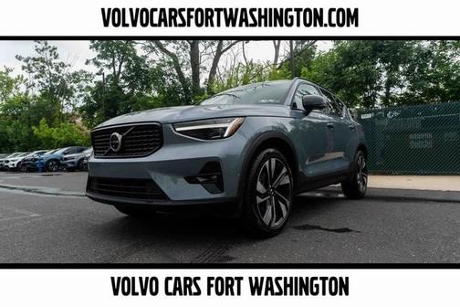 2023 Volvo XC40 Ultimate