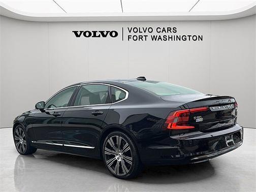 2023 Volvo S90 Plus