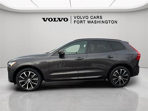 2023 Volvo XC60 Plus