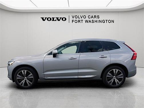 2023 Volvo XC60 Plus