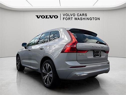 2023 Volvo XC60 Plus