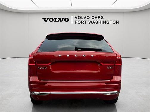 2023 Volvo XC60 Plus