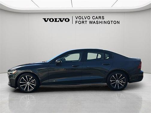 2022 Volvo S60 