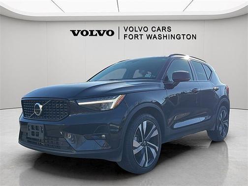 2023 Volvo XC40 Plus