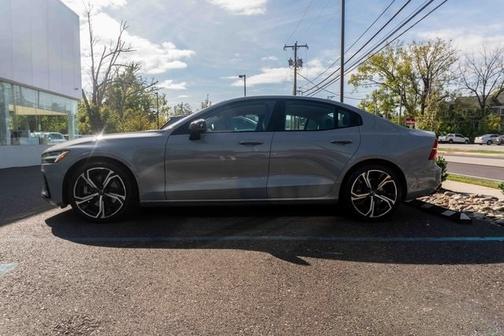 2024 Volvo S60 Ultimate