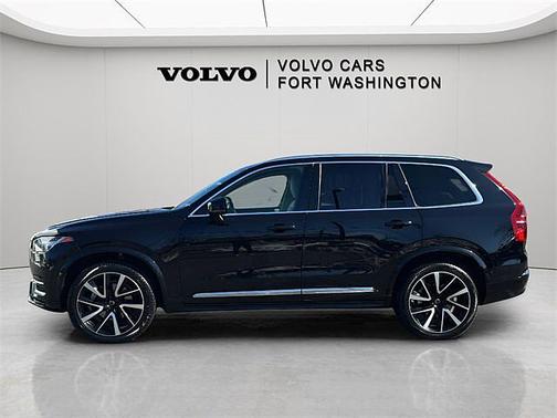 2023 Volvo XC90 Plus
