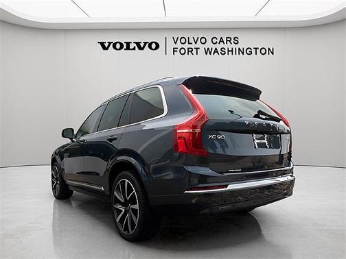 2024 Volvo XC90 Plus