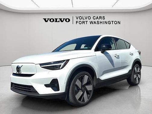 Crystal White 2023 Volvo C40 Recharge Pure Electric Ultimate