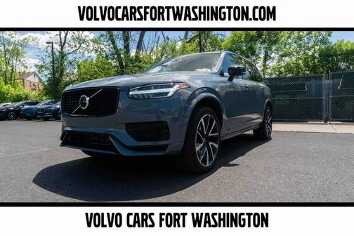 2023 Volvo XC90 Recharge Plug-In Hybrid T8 Plus Dark Theme 7 Passenger