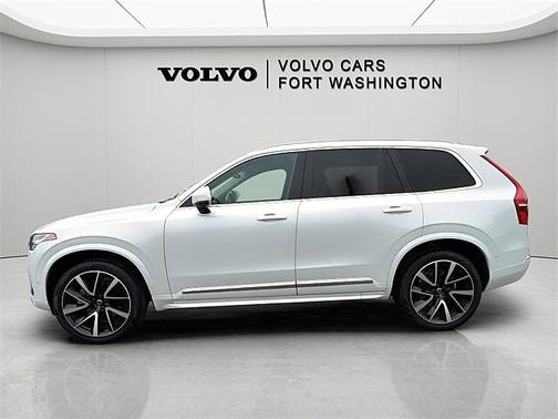 2024 Volvo XC90 Plus