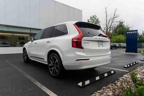 2023 Volvo XC90 B6 Plus 7-Seater