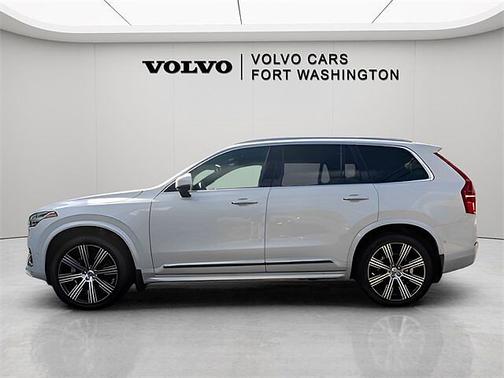 2022 Volvo XC90 