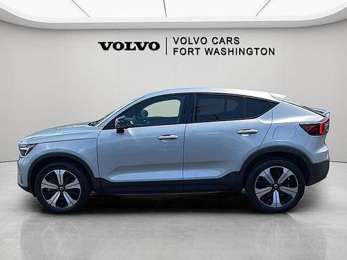 Silver Dawn 2023 Volvo C40 Recharge Pure Electric Core