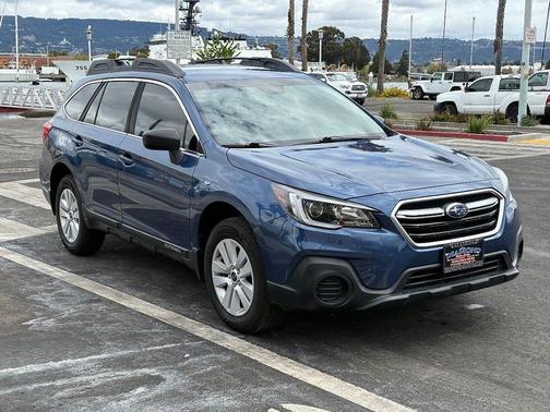2019 Subaru Outback 2.5i