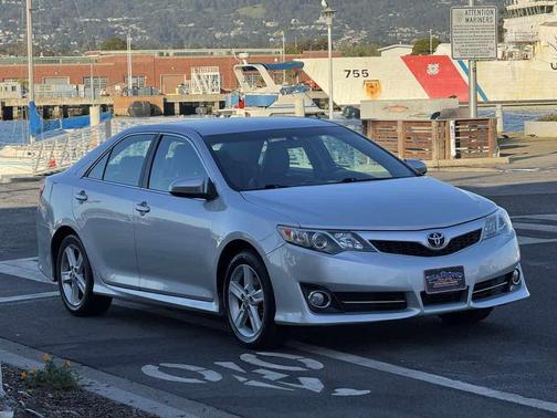 2012 Toyota Camry SE
