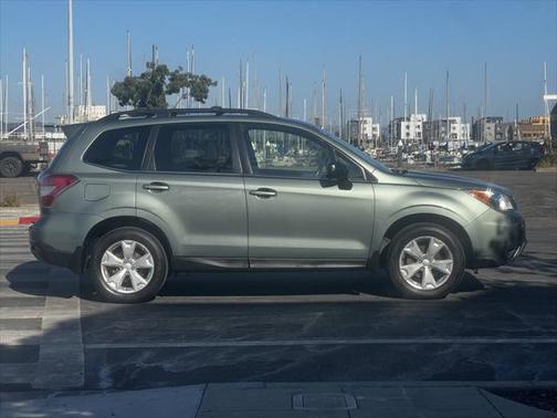 2016 Subaru Forester 2.5i Limited