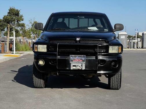 2001 Dodge Ram 2500 Base