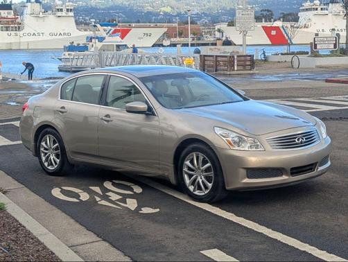 2009 INFINITI G37 Journey