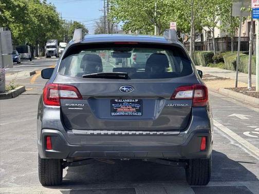 2018 Subaru Outback 2.5i