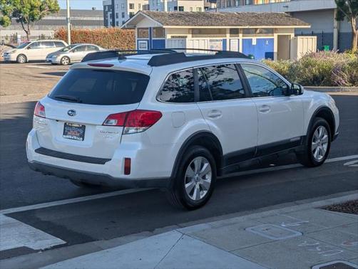 2012 Subaru Outback 2.5i Limited