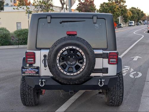2012 Jeep Wrangler Rubicon