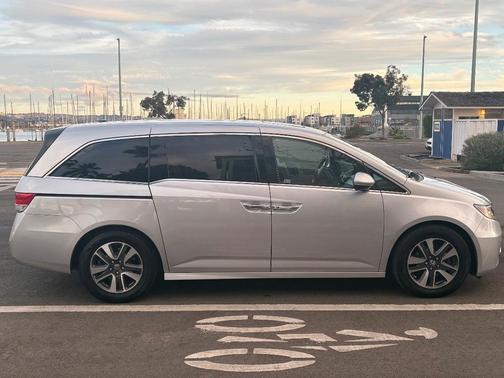 2014 Honda Odyssey Touring